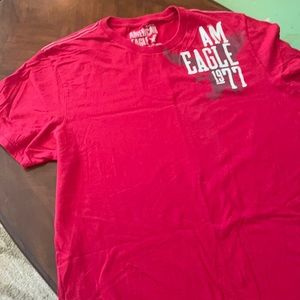 American Eagle tee shirt